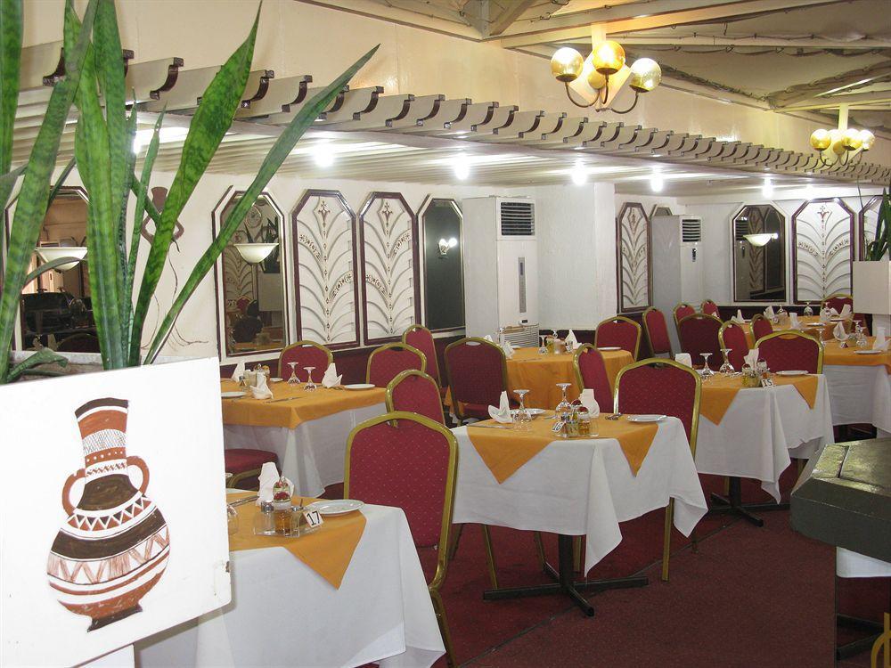 Gaweye Hotel Niamey Kültér fotó