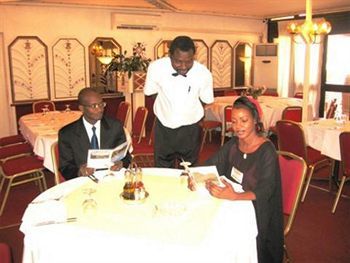 Gaweye Hotel Niamey Kültér fotó